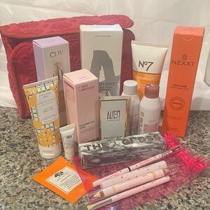 Beauty Bundle NWT